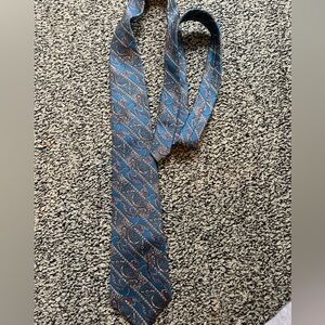 Christian Dior tie Silk Patterned Blue Vintage Luxury 3.5 in -J